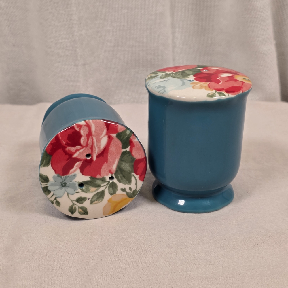 Pioneer Woman Floral Salt and Pepper Shakers Teal Ceramic Set